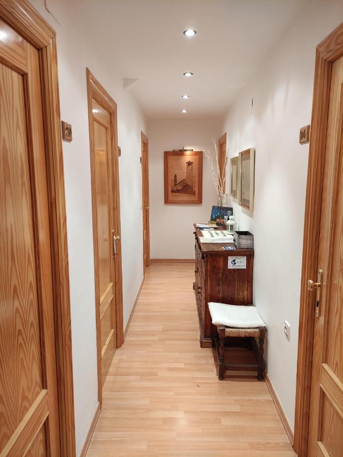 Hostal Escartin Sabiñánigo Εξωτερικό φωτογραφία